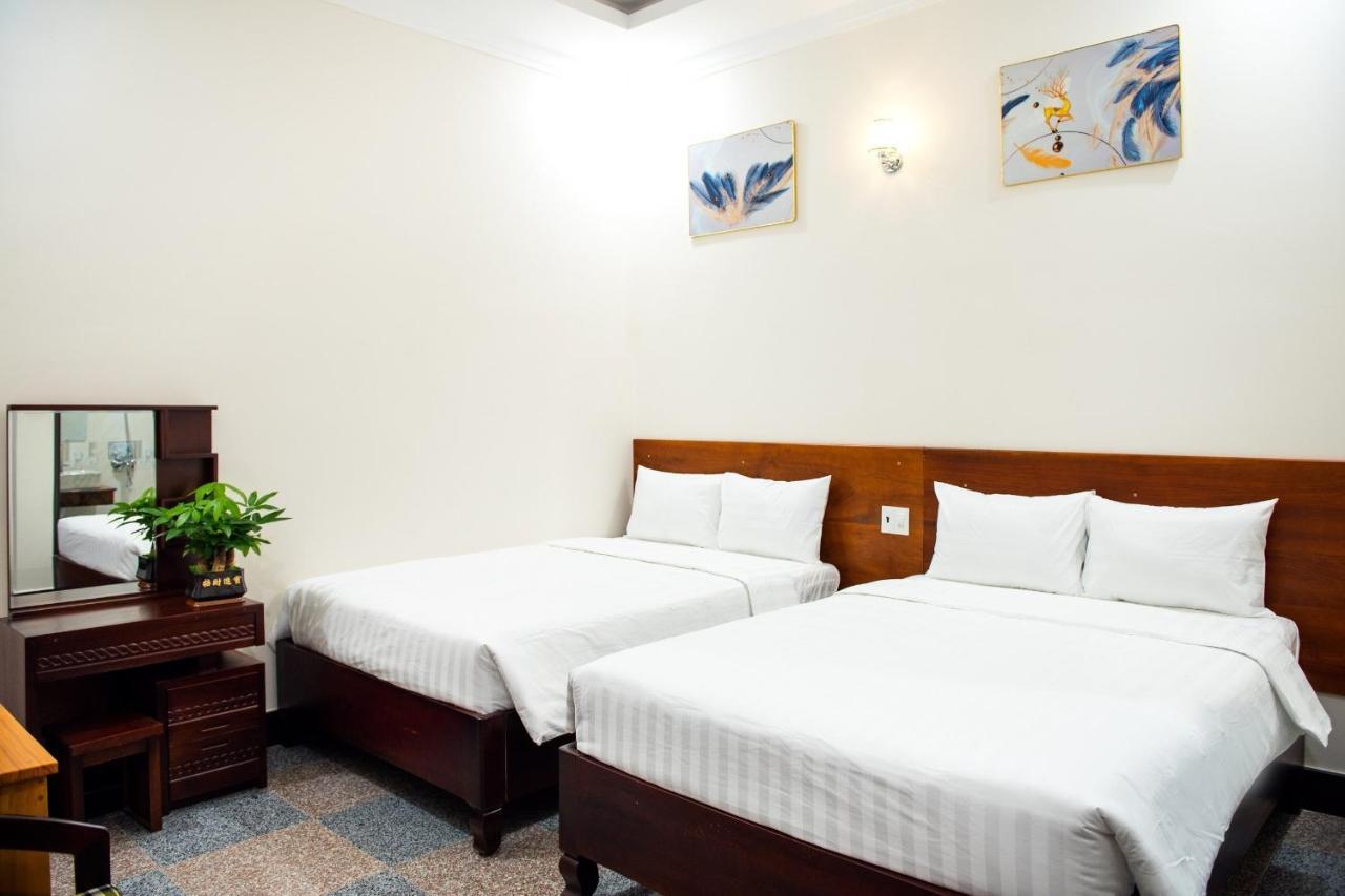 Minh Lam Hotel Pleiku Eksteriør bilde