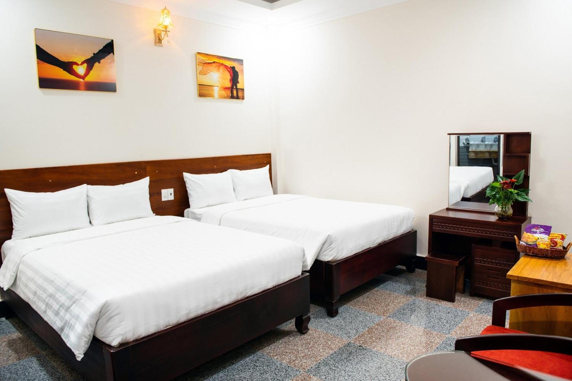 Minh Lam Hotel Pleiku Eksteriør bilde