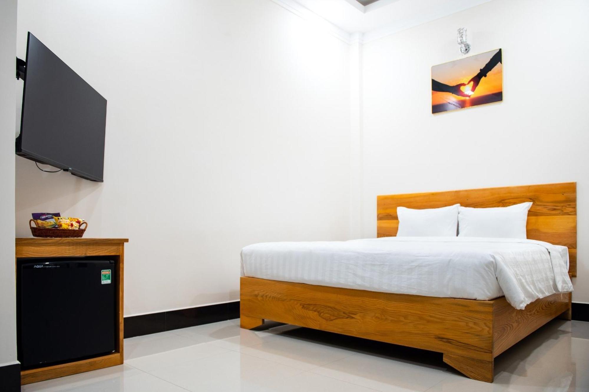 Minh Lam Hotel Pleiku Eksteriør bilde