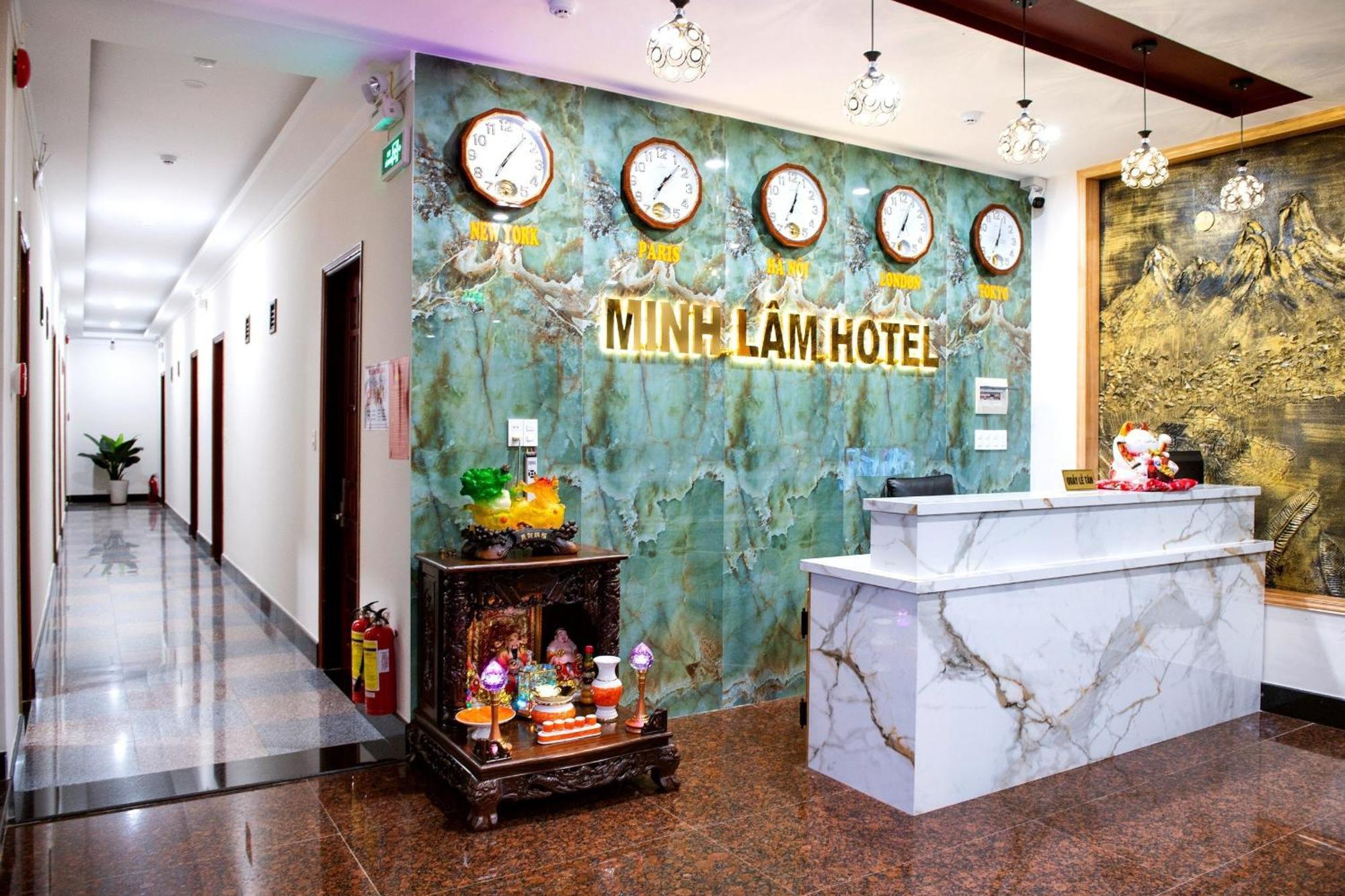 Minh Lam Hotel Pleiku Eksteriør bilde